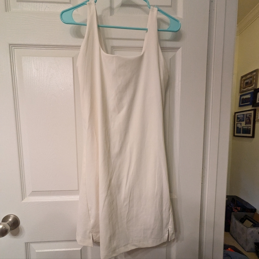 White old navy active dress